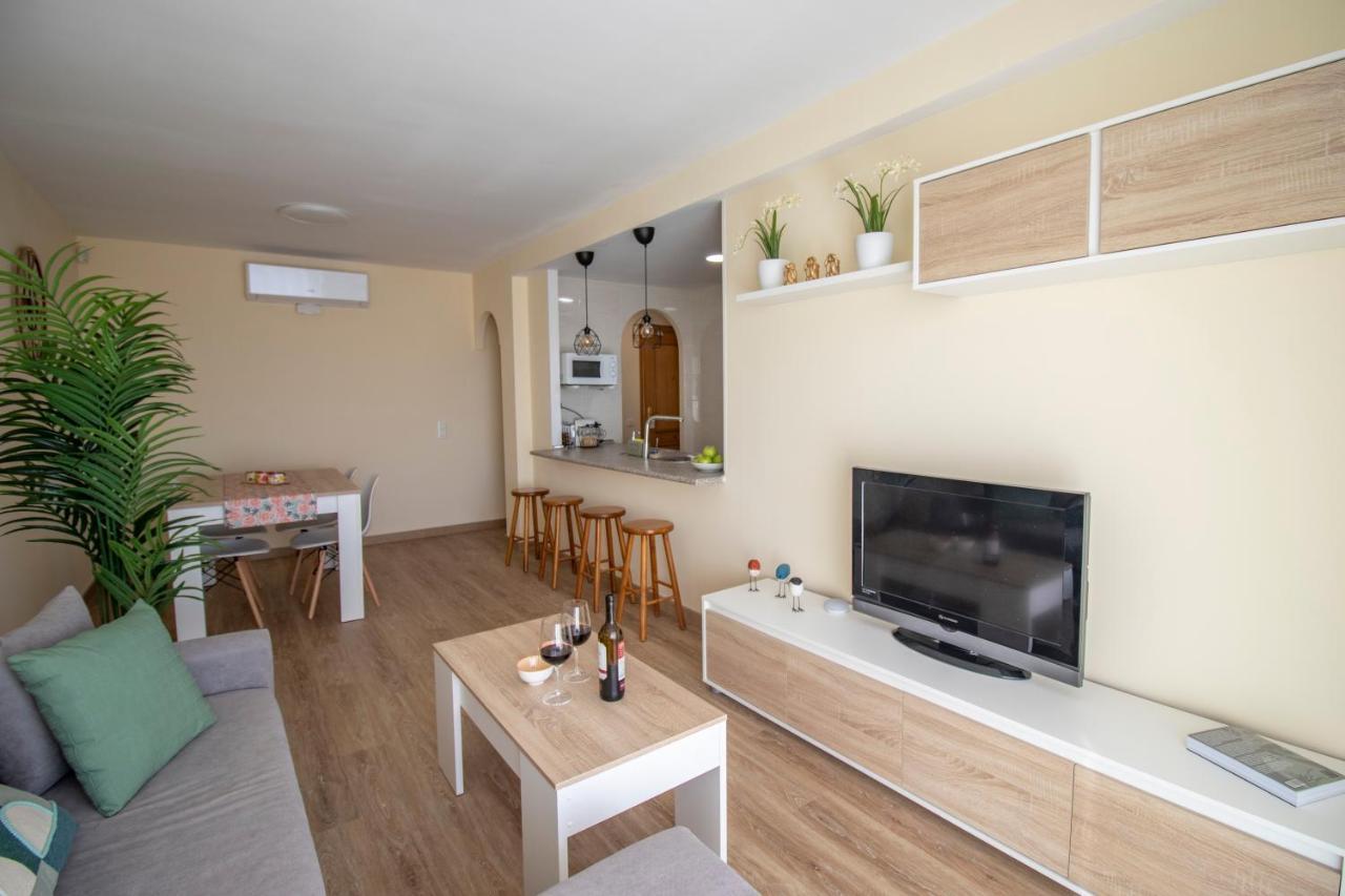 Aqua - Apartamento A 250M Playa La Pineda Bagian luar foto
