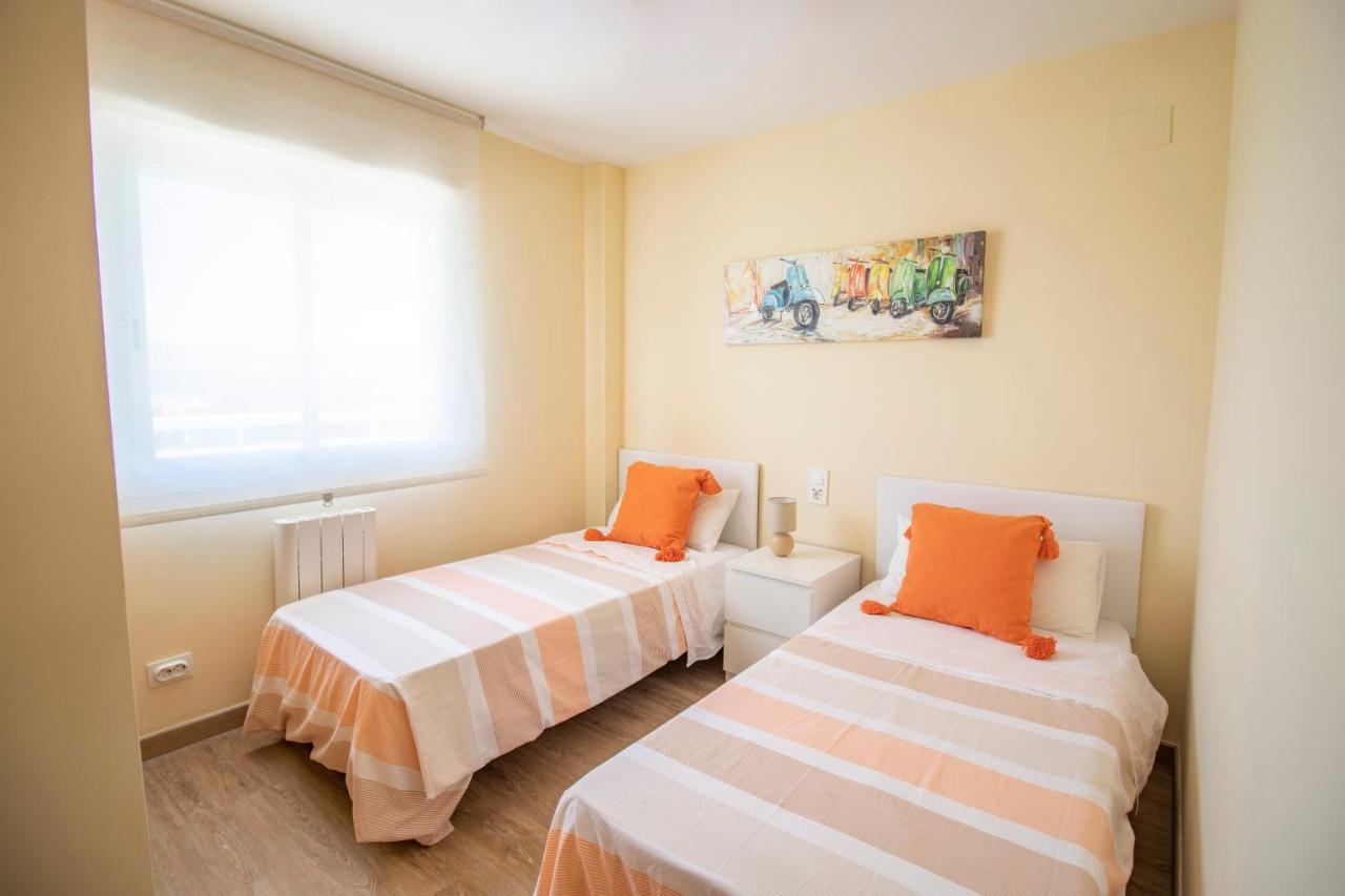 Aqua - Apartamento A 250M Playa La Pineda Bagian luar foto