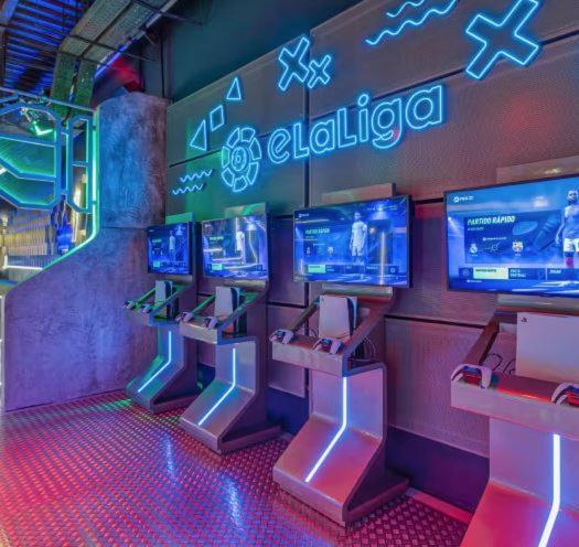 Aqua - Apartamento A 250M Playa La Pineda Bagian luar foto
